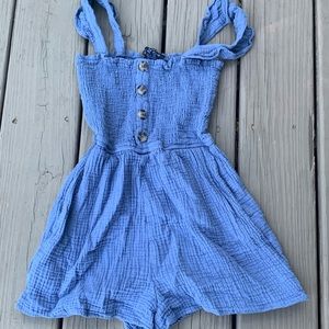Romper never worn
